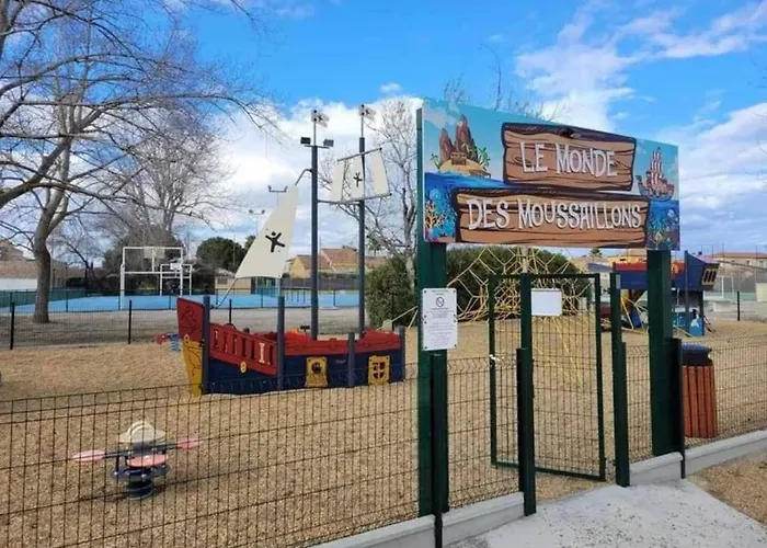 Campsite Mobilehome 8 Personnes Avec Clim Situe Au Camping L'elysee Grau Du Roi Vagues Oceanes By Capfun